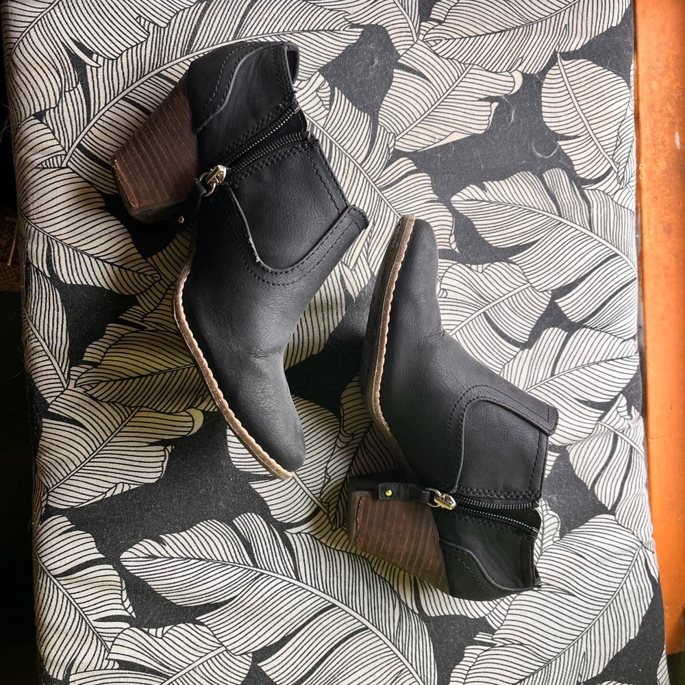 Black Ankle Boots
